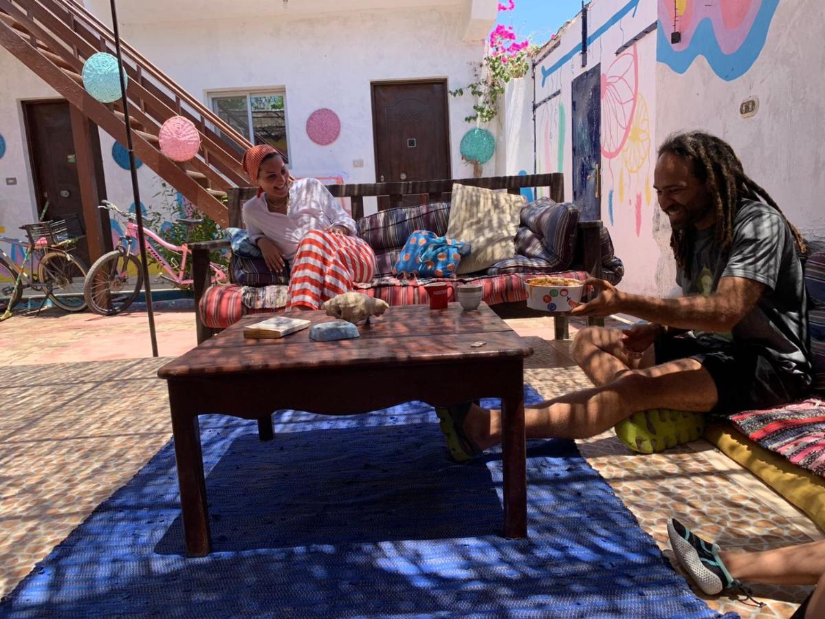 Dahab Tribe Guest House Esterno foto
